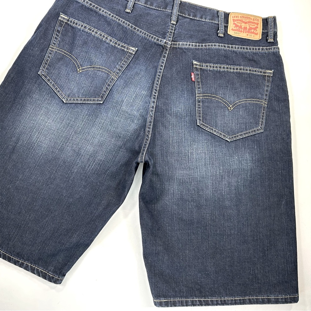 Levi's 569 Loose Straight Denim Shorts Waist 38 Men's - Picture 6 of 9